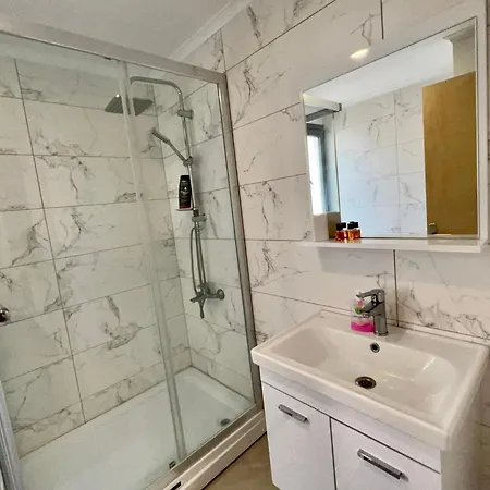Yasemin Residences, Osmanpasa Street Luxury דירה