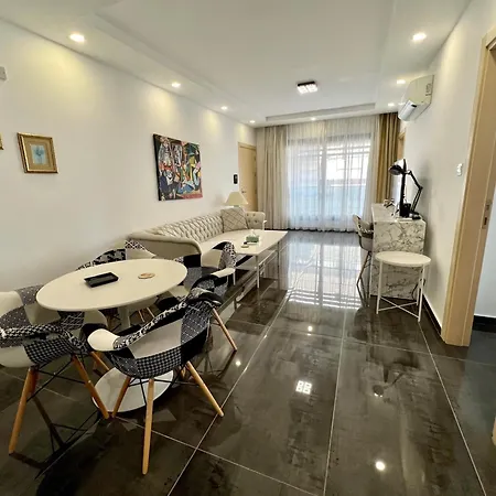 Yasemin Residences, Osmanpasa Street Luxury דירה